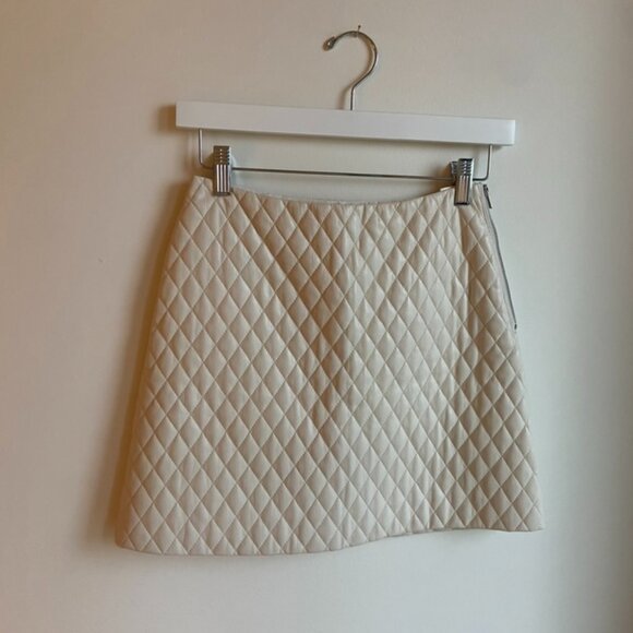 Aritzia Sunday Best Flynn Skirt in Cream - Picture 2 of 7